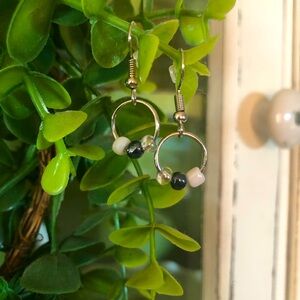 ✨4/$16✨ “Snowflake” Earrings